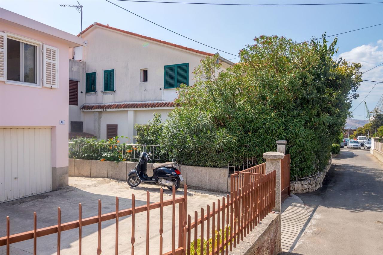 Apartment And Rooms Ruza Trogir Luaran gambar